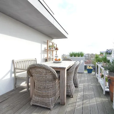 Modern In With Terrace Ghent